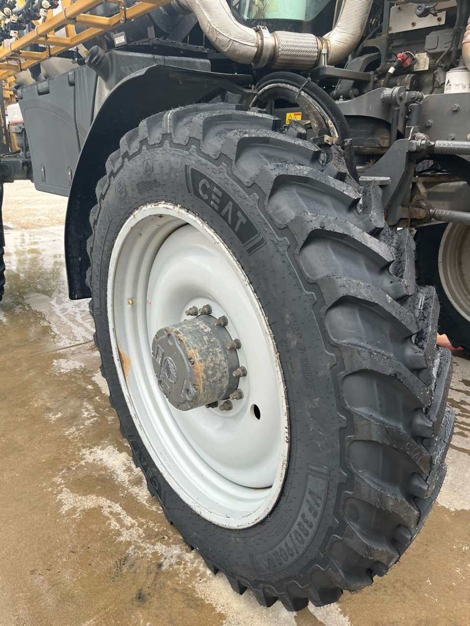 Spraymax blog post thumbnail storage